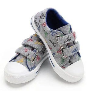 KKOMFORME Boys Canvas Sneakers NWOT
